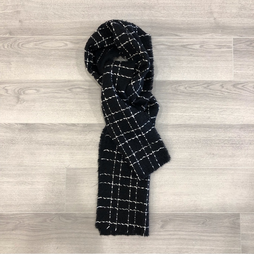 Tweed Look Scarf - Picture 3 of 7